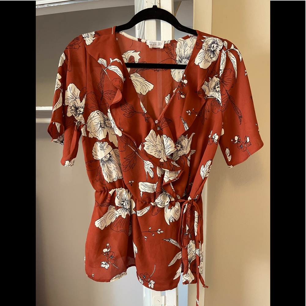 Sienna sky ruffled blouse!